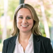 Linda Nichols headshot